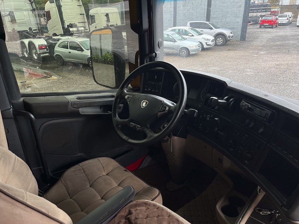 Caminhão SCANIA 440 Cavalo Mecânico ANO 2013 de Siqueira Caminhões em São Paulo