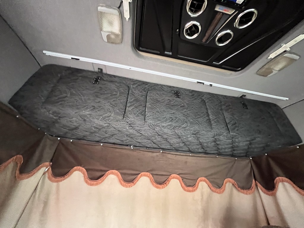 Caminhão SCANIA 440 Cavalo Mecânico ANO 2013 de Siqueira Caminhões em São Paulo