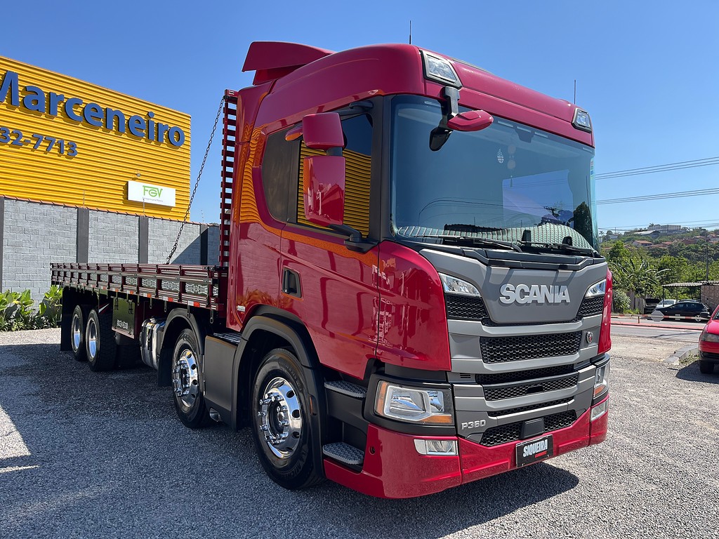 Caminhão SCANIA P360 Carroceria ANO 2024 de Siqueira Caminhões em São Paulo