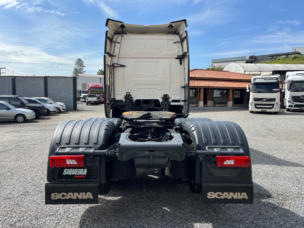 Caminhão SCANIA 450 Cavalo Mecânico ANO 2022 de Siqueira Caminhões em São Paulo