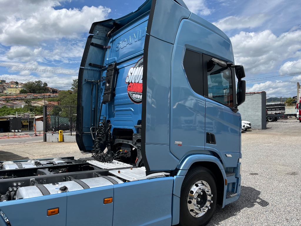 Caminhão SCANIA 460 Cavalo Mecânico ANO 2024 de Siqueira Caminhões em São Paulo