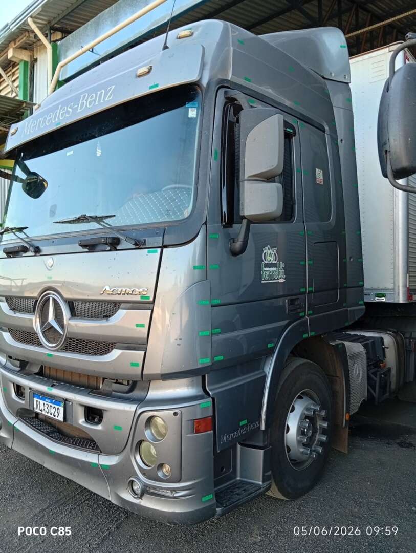 Caminhão MERCEDES BENZ MB 2546 Outras ANO 2020 de L.A. Ferretti LTDA em São Paulo