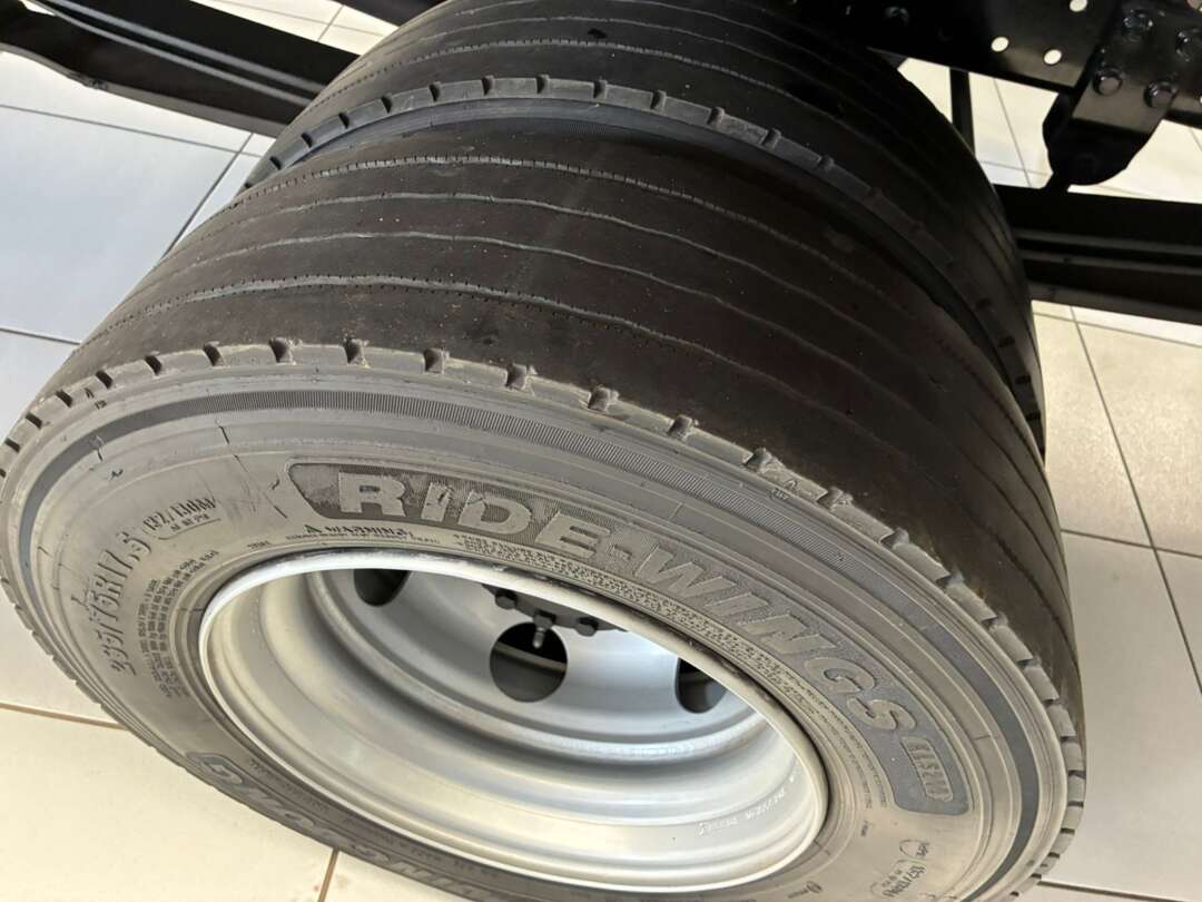 Caminhão VOLKSWAGEN VW 9170 Carroceria ANO 2020 de Vieira Caminhões no Paraná