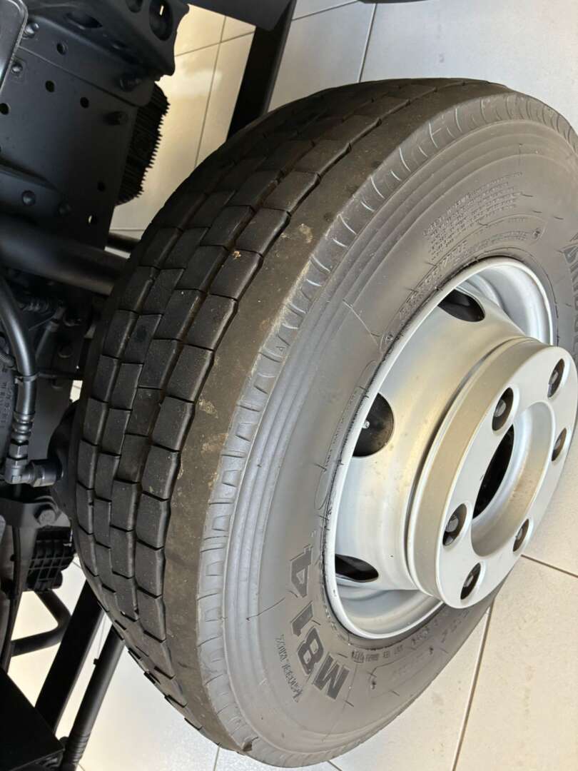 Caminhão VOLKSWAGEN VW 9170 Carroceria ANO 2020 de Vieira Caminhões no Paraná