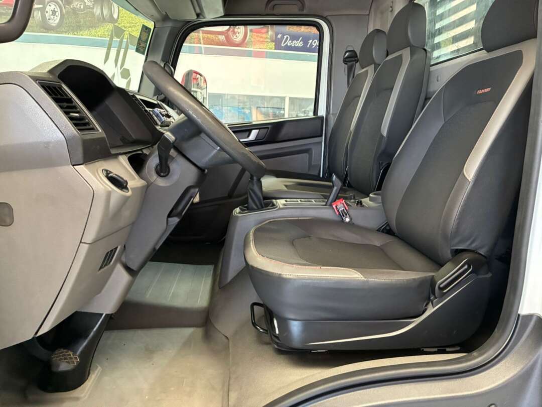 Caminhão VOLKSWAGEN VW 9170 Carroceria ANO 2020 de Vieira Caminhões no Paraná