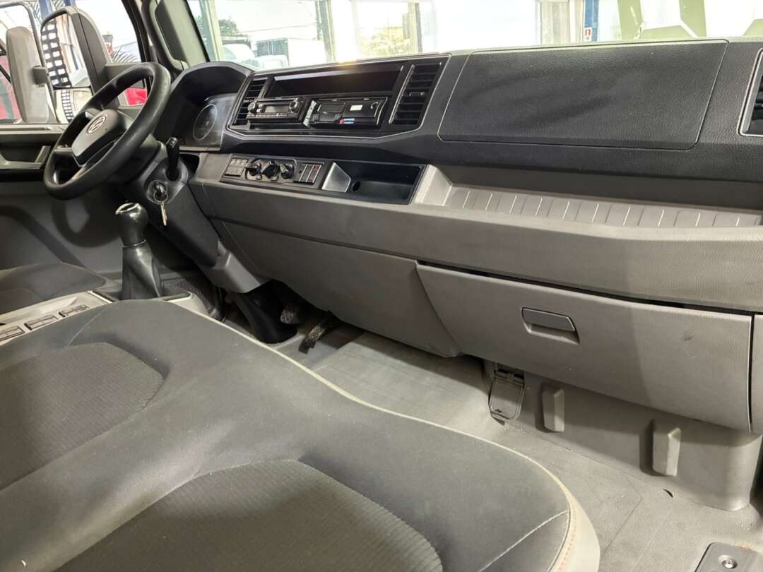 Caminhão VOLKSWAGEN VW 9170 Carroceria ANO 2020 de Vieira Caminhões no Paraná