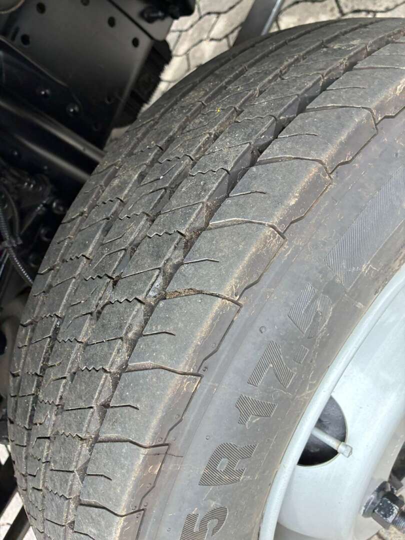 Caminhão VOLKSWAGEN VW 9170 Chassis ANO 2019 de Vieira Caminhões no Paraná