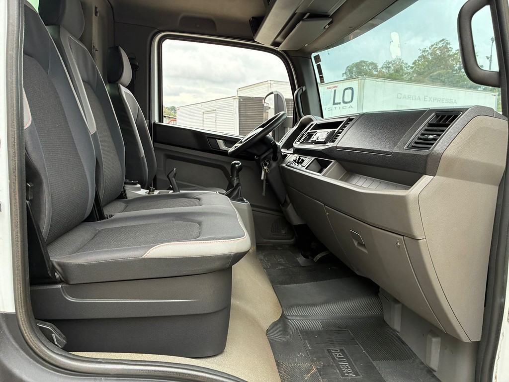 Caminhão VOLKSWAGEN VW 9170 Chassis ANO 2019 de Vieira Caminhões no Paraná