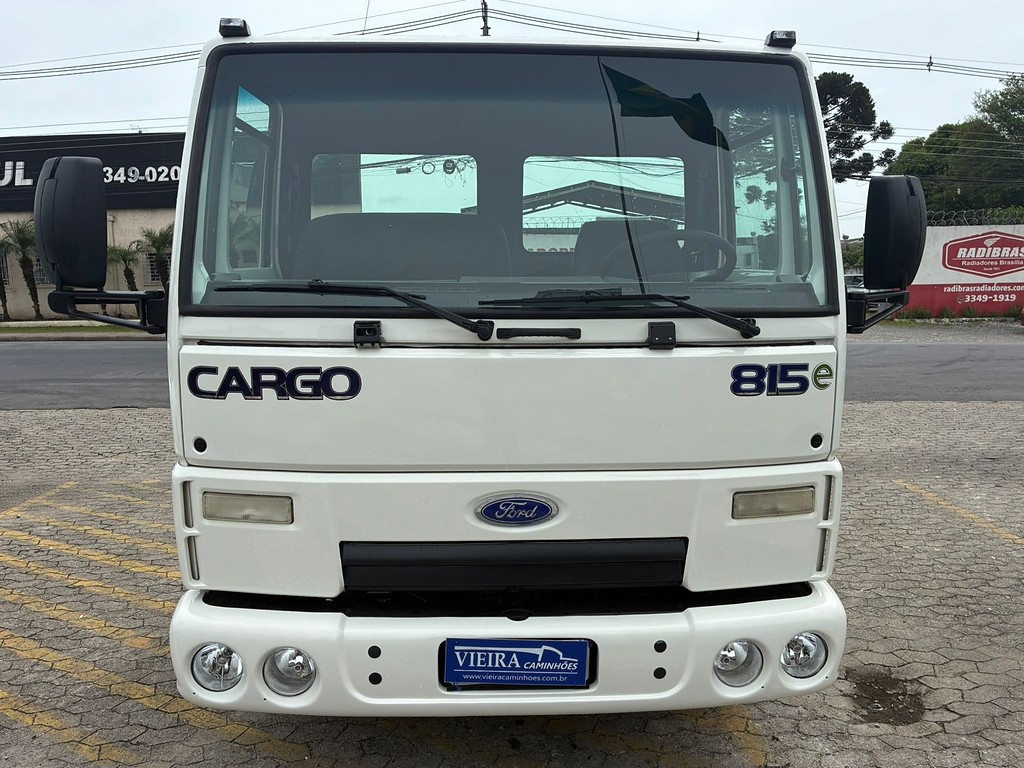 Caminhão FORD CARGO 815 Chassis ANO 2007 de Vieira Caminhões no Paraná