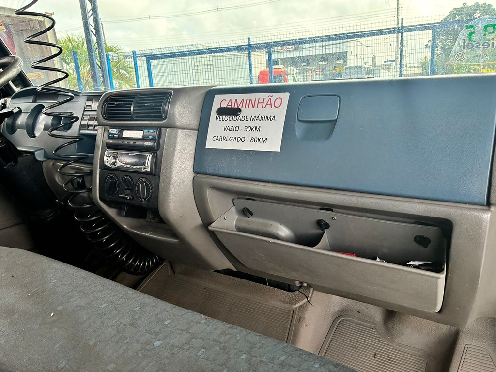 Caminhão VOLKSWAGEN VW 9150 Carga Seca ANO 2012 de Vieira Caminhões no Paraná