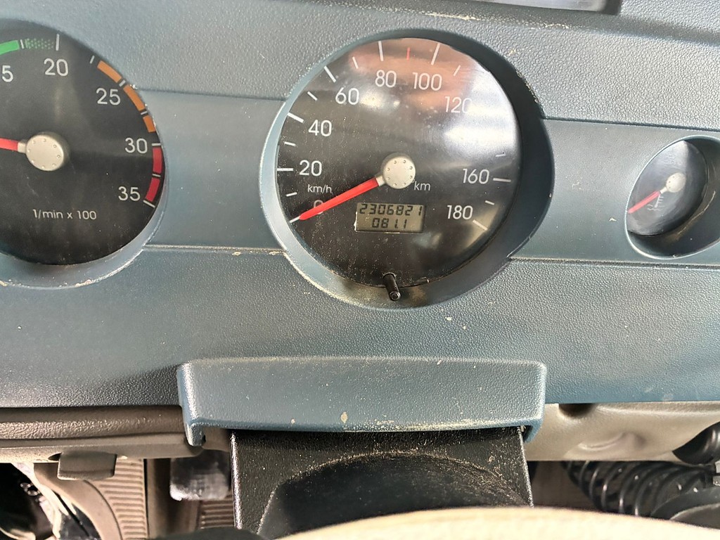 Caminhão VOLKSWAGEN VW 9150 Carga Seca ANO 2012 de Vieira Caminhões no Paraná