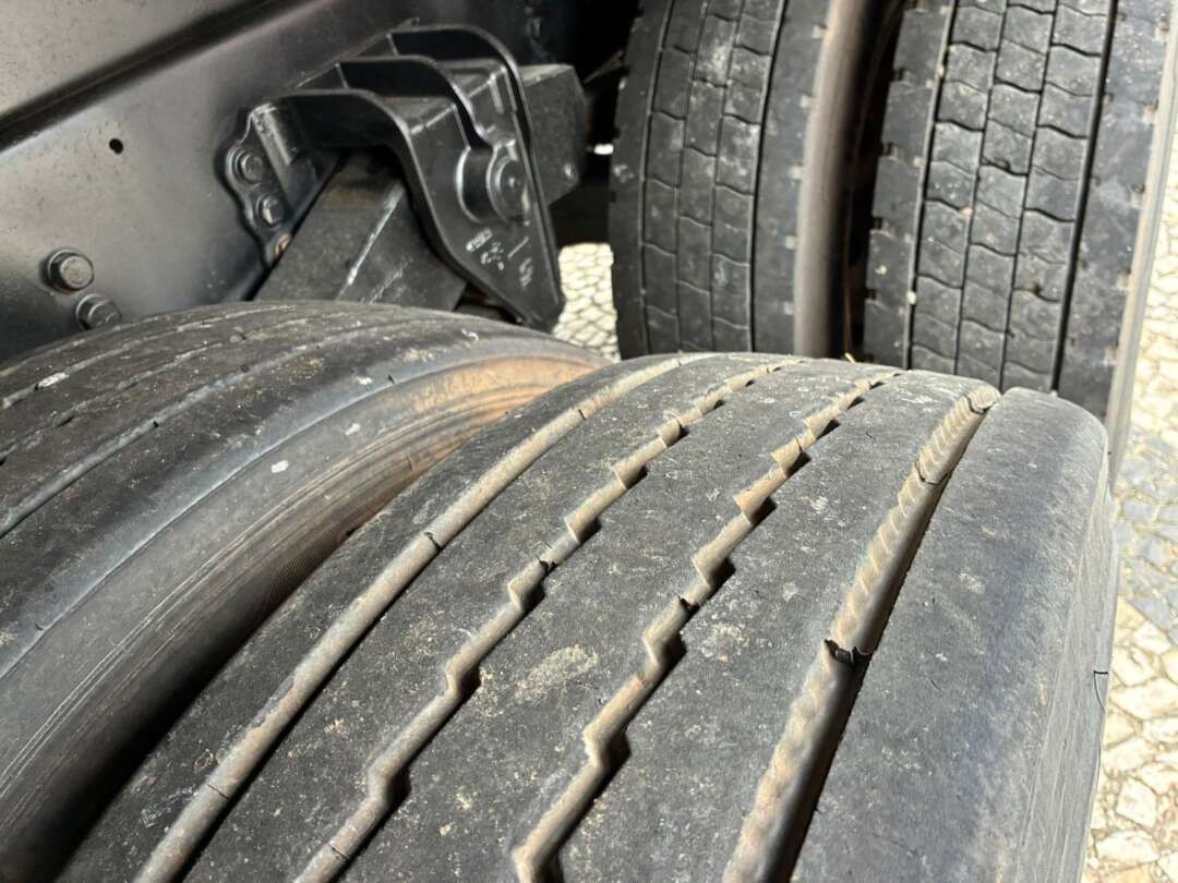 Caminhão VOLKSWAGEN VW 24280 Baú Refrigerado ANO 2020 de Vieira Caminhões no Paraná