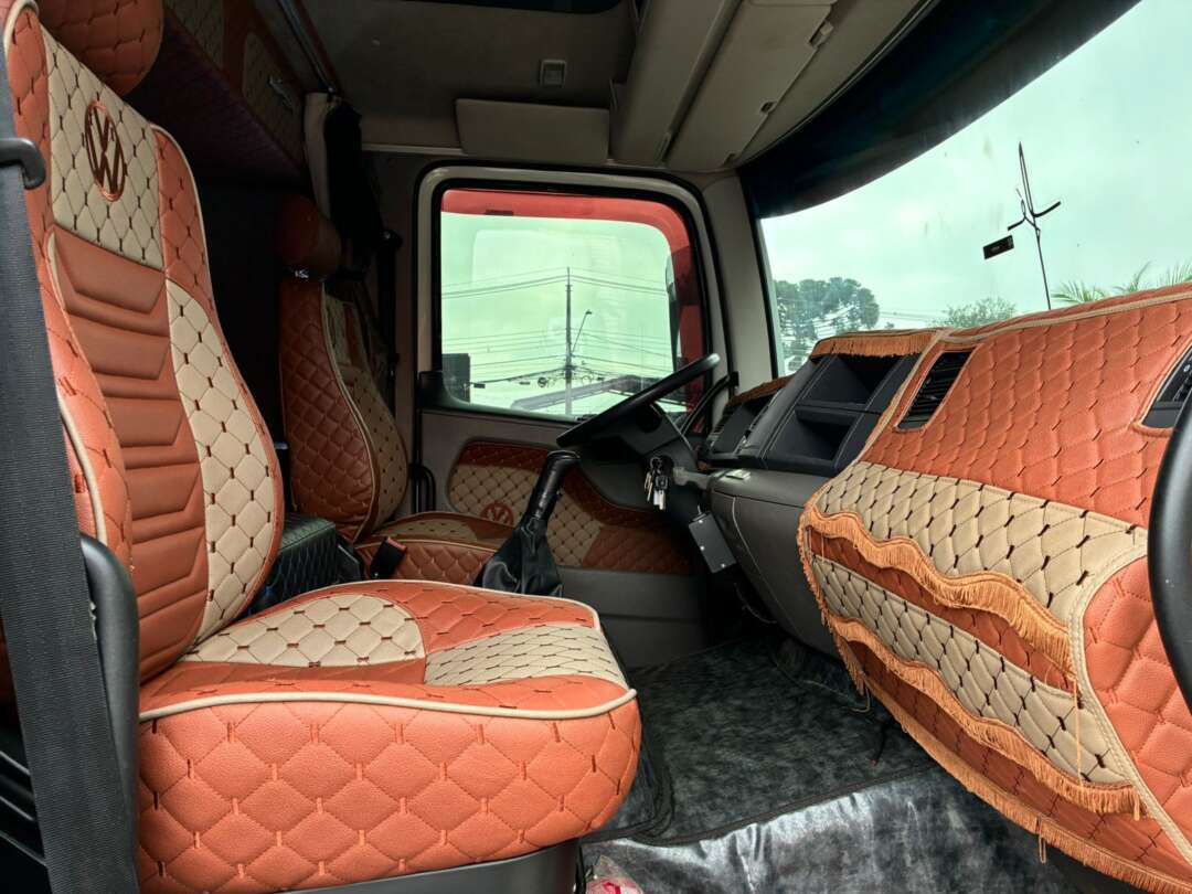 Caminhão VOLKSWAGEN VW 24280 Baú Refrigerado ANO 2020 de Vieira Caminhões no Paraná