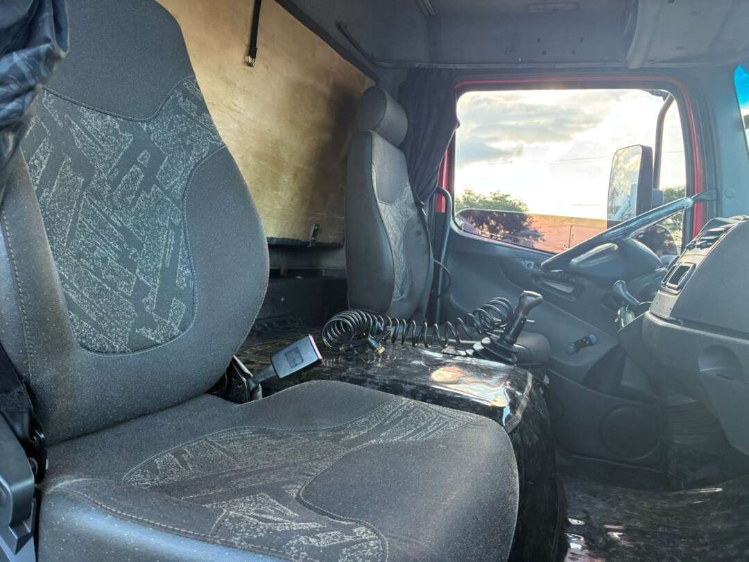 Caminhão MERCEDES BENZ MB 1719 Tanque&nbsp;Aço ANO 2016 de Vieira Caminhões no Paraná