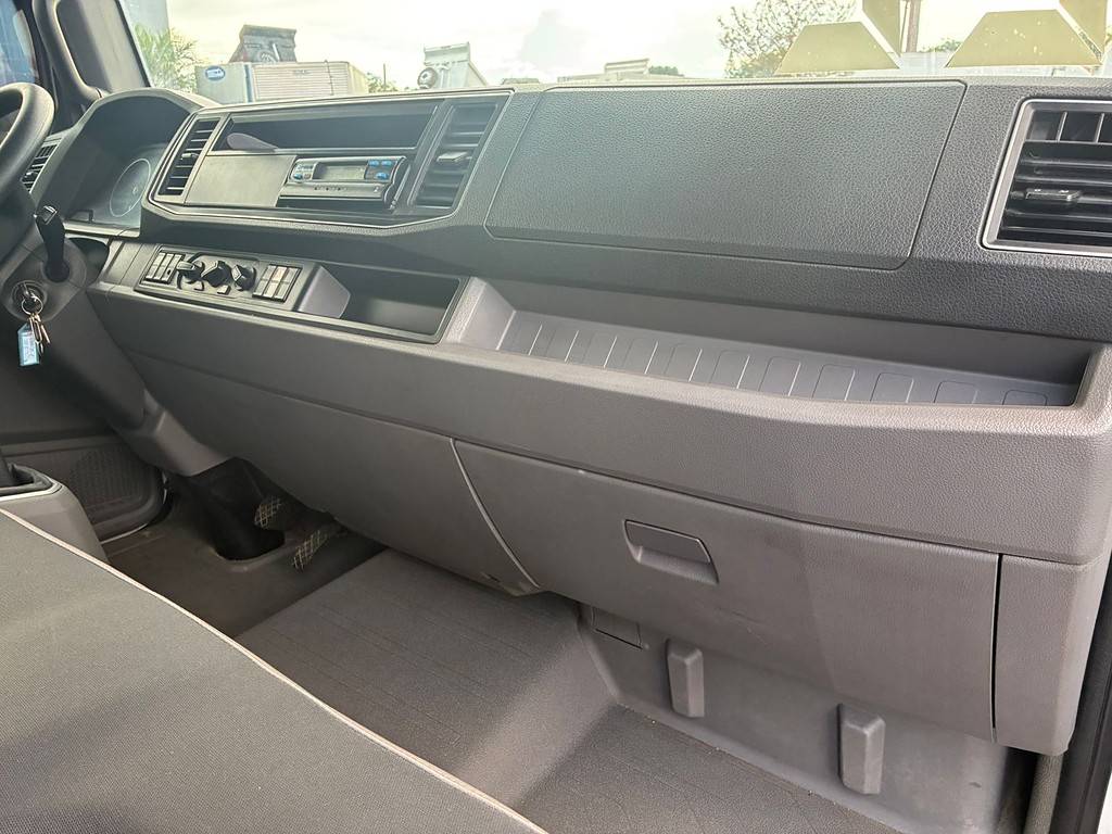 Caminhão VOLKSWAGEN VW 11180 Chassis ANO 2022 de Vieira Caminhões no Paraná