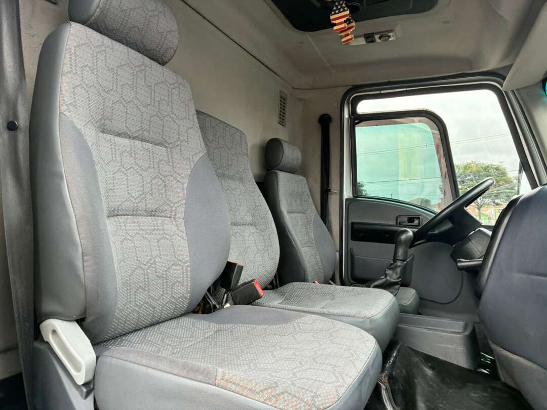 Caminhão FORD CARGO 1419 Caçamba Basculante ANO 2018 de Vieira Caminhões no Paraná