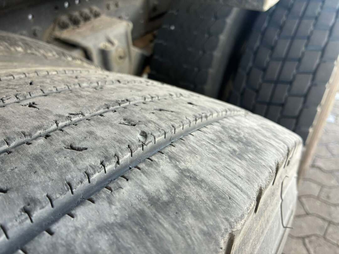 Caminhão MERCEDES BENZ MB 2430 Roll on off ANO 2018 de Vieira Caminhões no Paraná