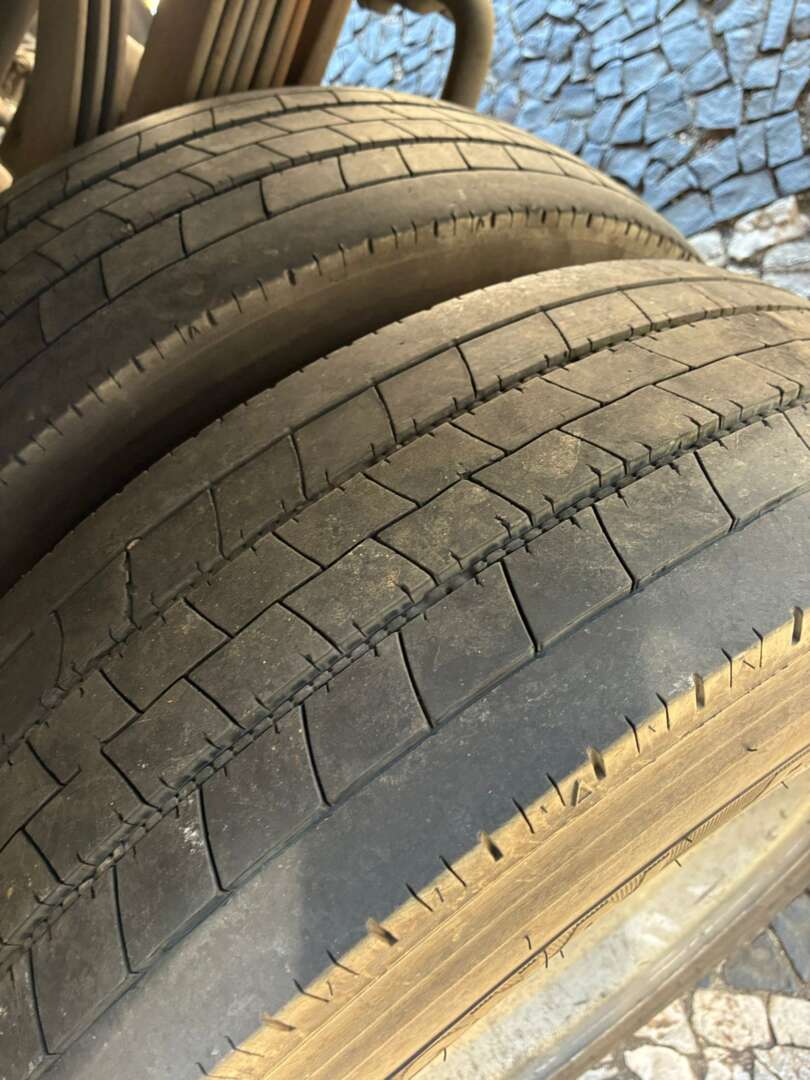 Caminhão VOLKSWAGEN VW 8120 Carroceria ANO 2007 de Vieira Caminhões no Paraná