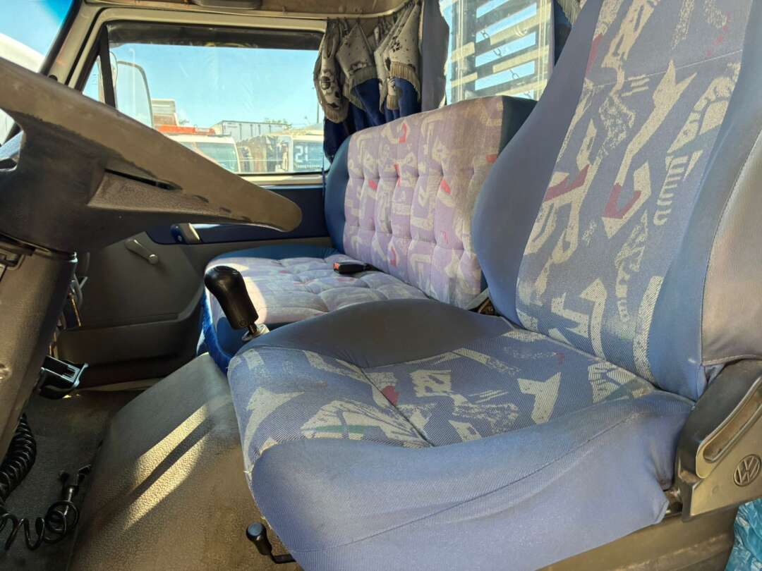 Caminhão VOLKSWAGEN VW 8120 Carroceria ANO 2007 de Vieira Caminhões no Paraná