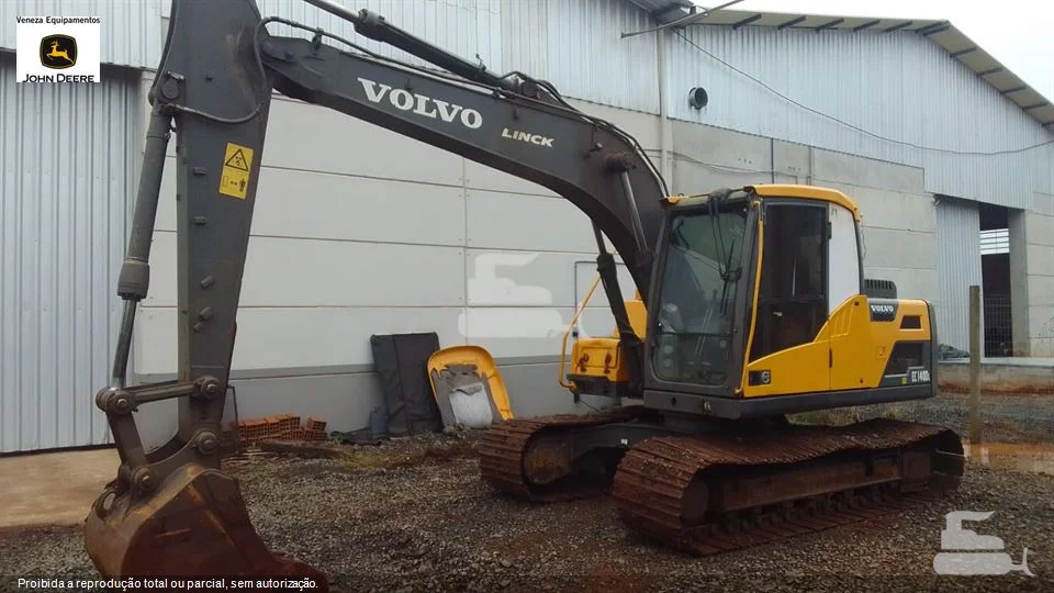 ESCAVADEIRA VOLVO EC140DL ANO 2020 de Veneza Equipamentos no Paraná