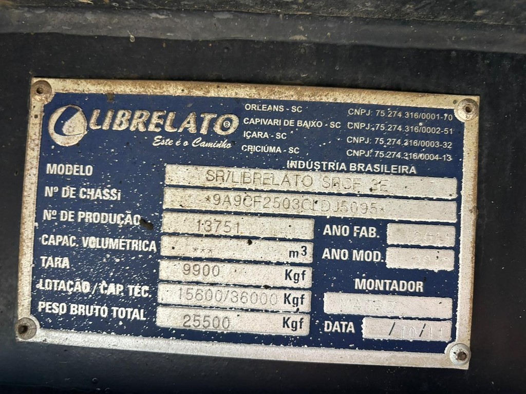 Carreta SEMI-REBOQUE BAU SIDER Librelato ANO 2012 3 Eixos de Geração Caminhões e Carretas no Paraná