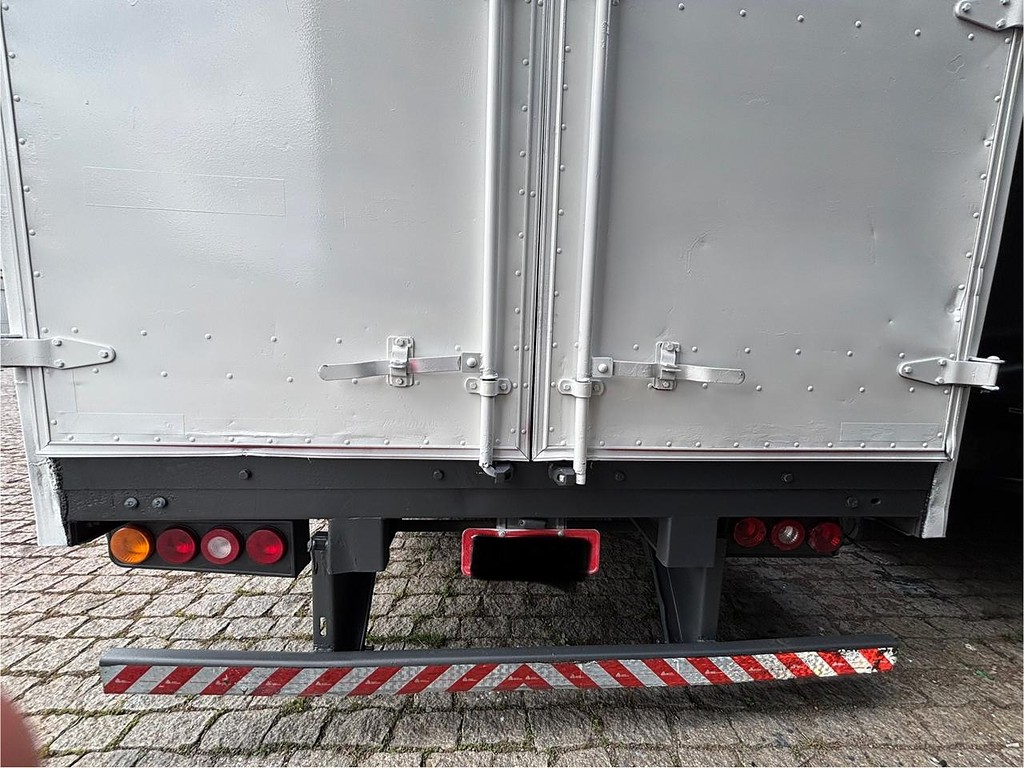 Carreta SEMI-REBOQUE BAU SIDER Randon ANO 2000 1 Eixo de Geração Caminhões e Carretas no Paraná