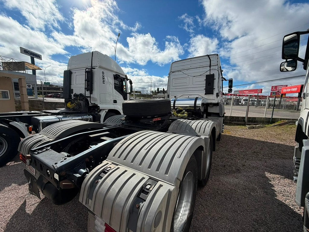 Caminhão MERCEDES BENZ MB 2544 Cavalo Mecânico ANO 2016 de Geração Caminhões e Carretas no Paraná