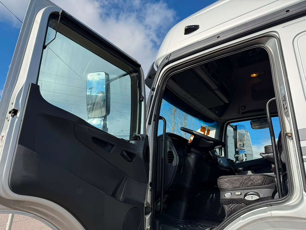 Caminhão MERCEDES BENZ MB 2544 Cavalo Mecânico ANO 2016 de Geração Caminhões e Carretas no Paraná