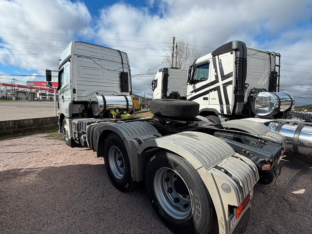 Caminhão MERCEDES BENZ MB 2544 Cavalo Mecânico ANO 2016 de Geração Caminhões e Carretas no Paraná