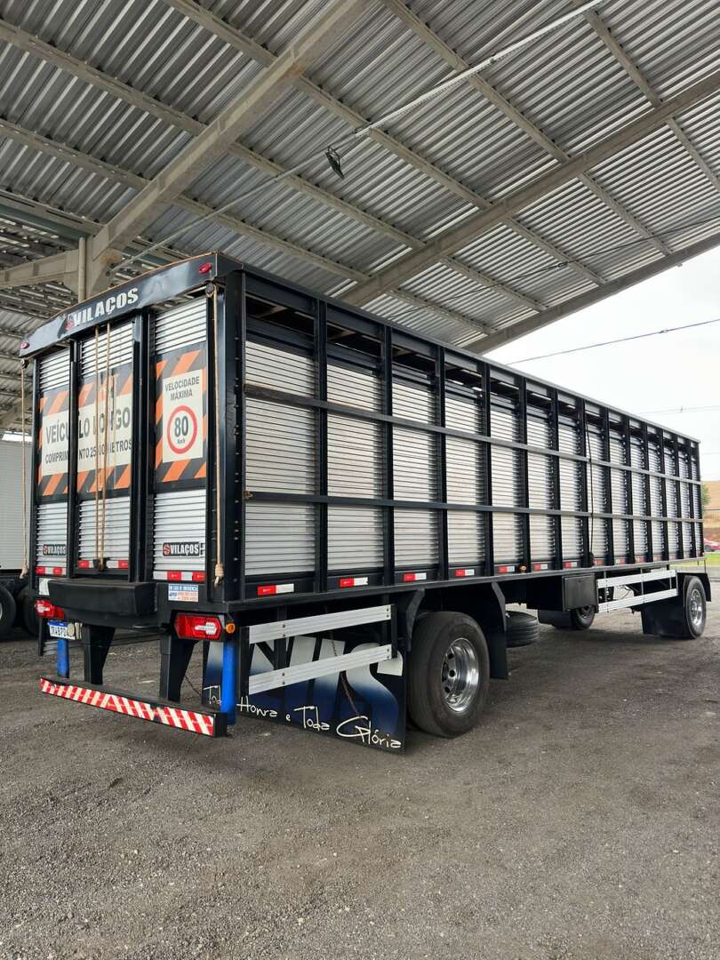 Caminhão VOLVO VM 330 Boiadeiro ANO 2022 de G4 Caminhões no Paraná