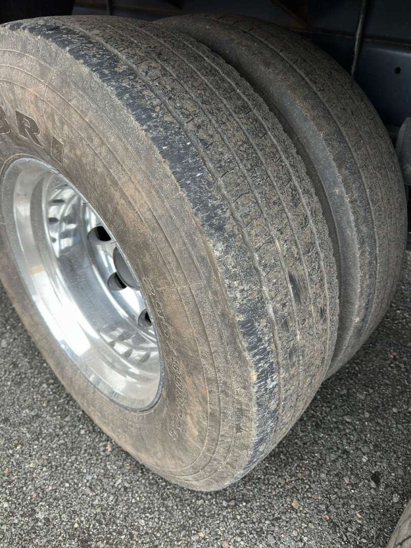 Caminhão VOLVO VM 330 Boiadeiro ANO 2022 de G4 Caminhões no Paraná