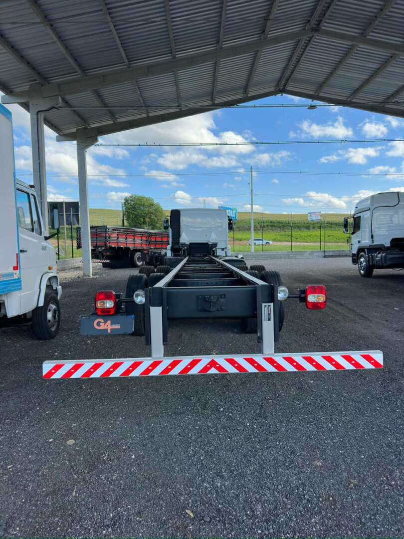 Caminhão VOLKSWAGEN VW 30280 Aves Vivas ANO 2021 de G4 Caminhões no Paraná