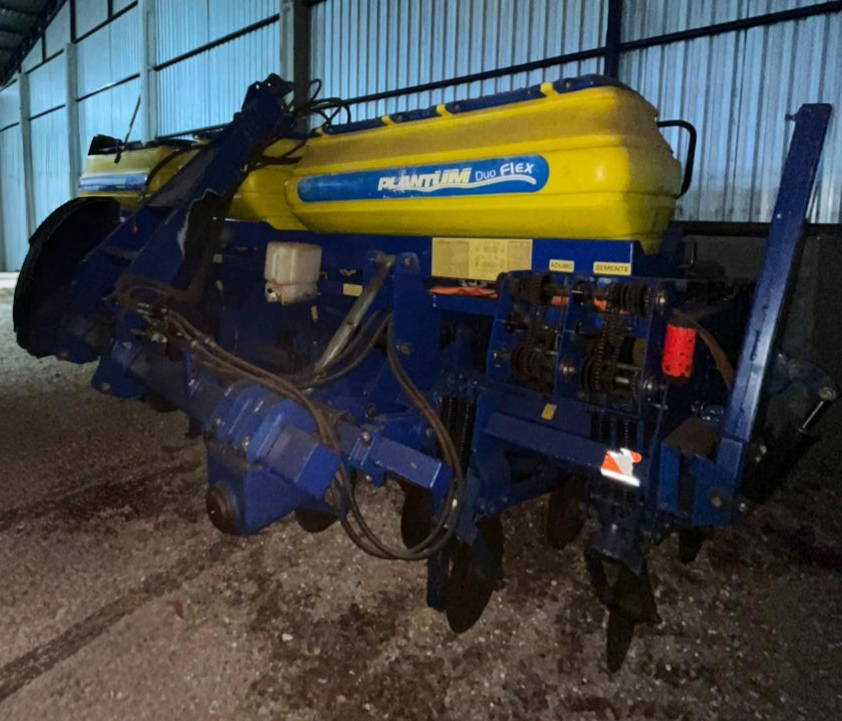 PLANTADEIRA IMASA PLANTUM DUOFLEX ANO 2017 de Auto Máquinas Palotina no Paraná