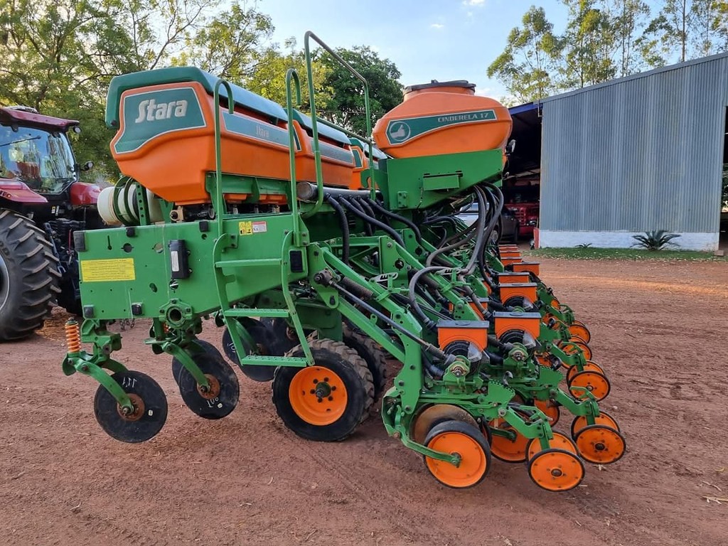 PLANTADEIRA STARA CINDERELA 17 ANO 2018 de Auto Máquinas Palotina no Paraná