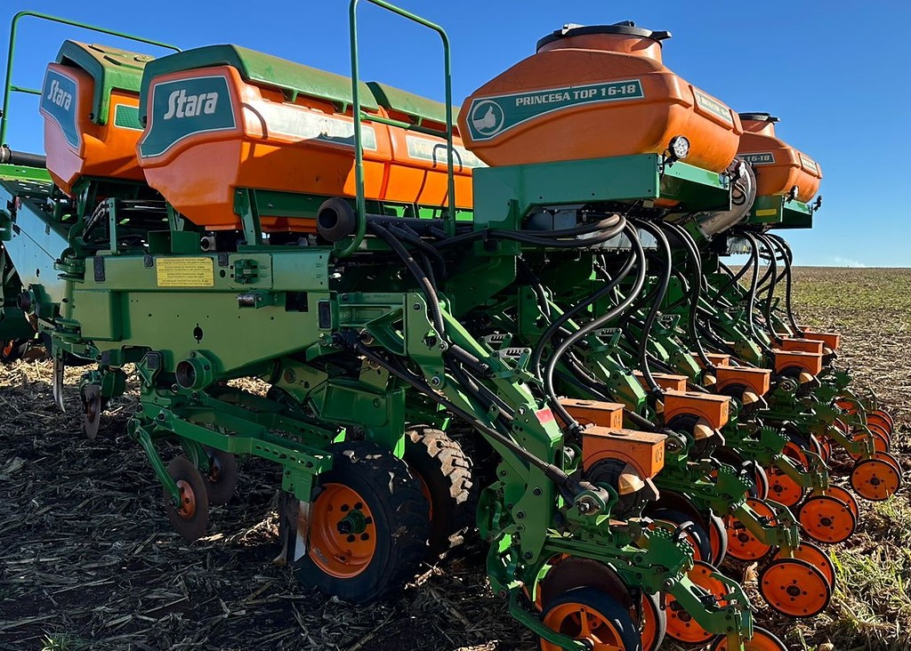 PLANTADEIRA STARA PRINCESA TOP 16-18 ANO 2019 de Auto Máquinas Palotina no Paraná