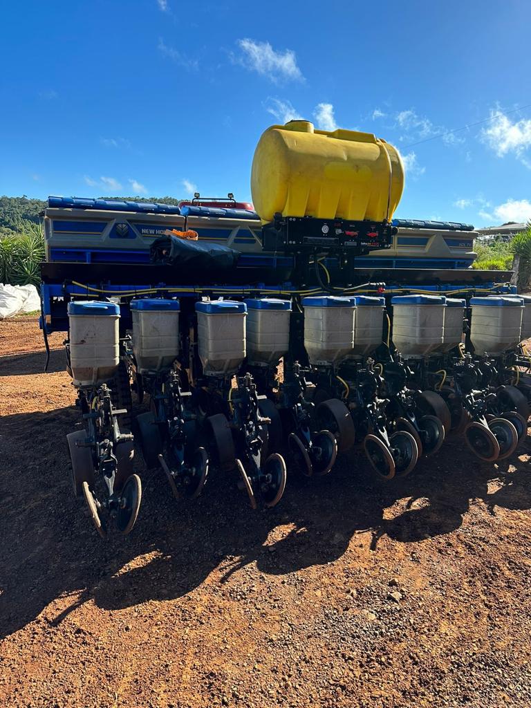 PLANTADEIRA SEMEATO SOL TOWER 11 ANO 2017 de Auto Máquinas Palotina no Paraná