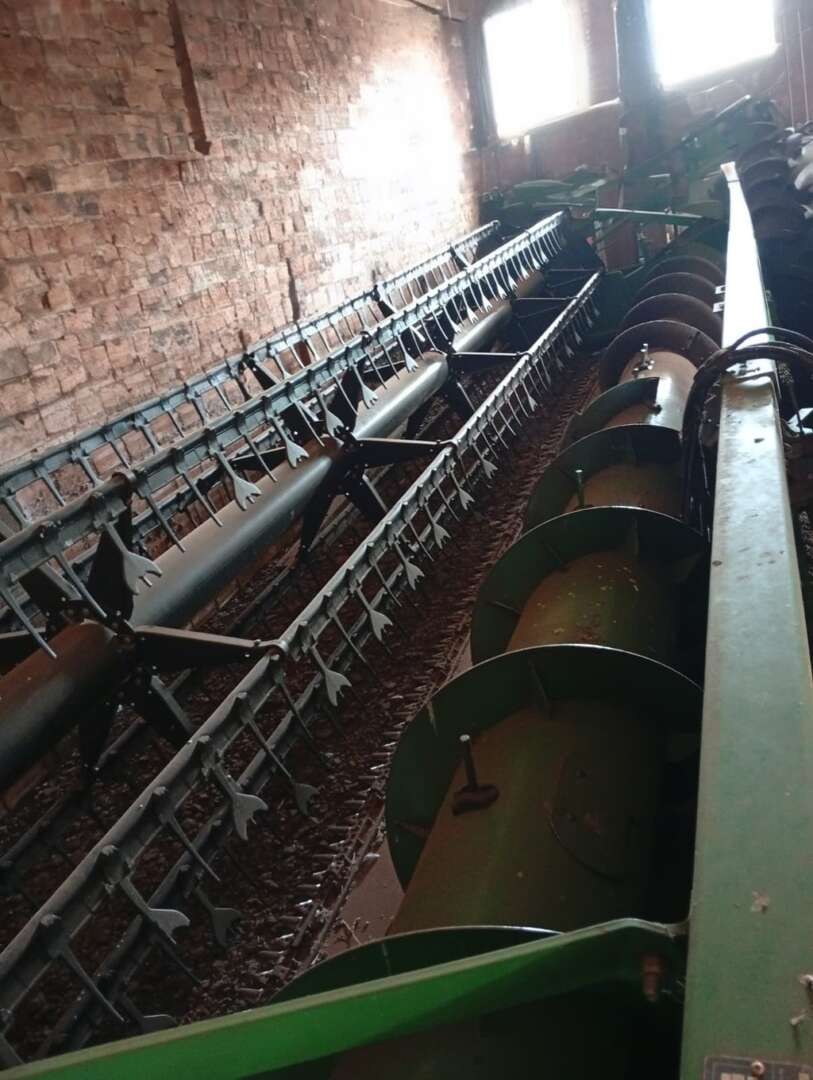 COLHEITADEIRA JONH DEERE JOHN DEERE 9570 STS ANO 2013 de Auto Máquinas Palotina no Paraná