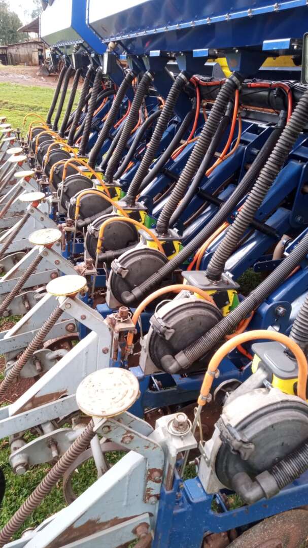 PLANTADEIRA IMASA PLANTUM DUOFLEX ANO 2013 de Auto Máquinas Palotina no Paraná