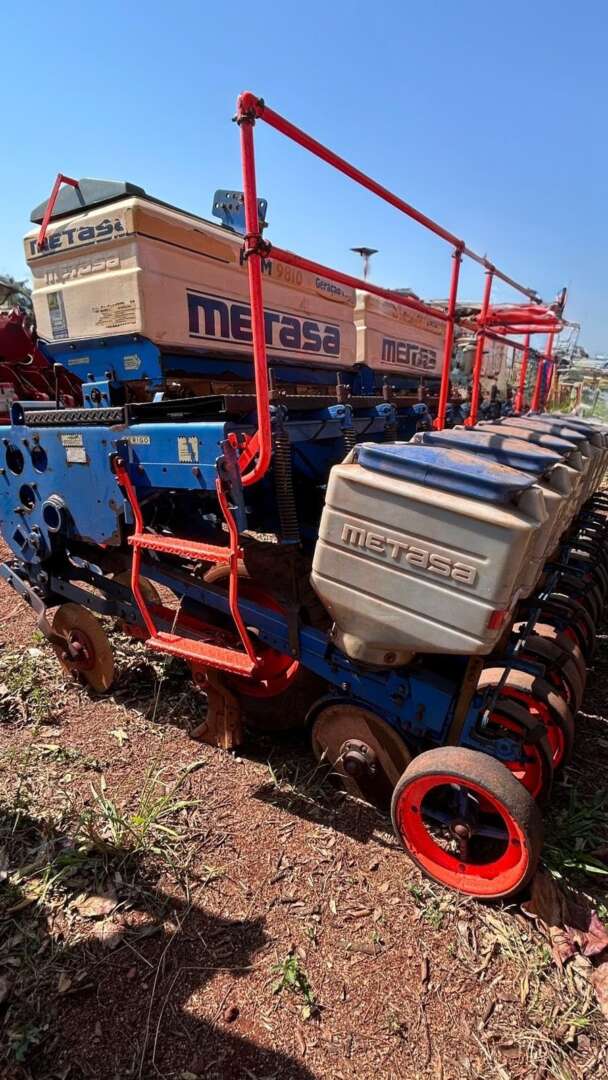 PLANTADEIRA METASA PDM 9810 ANO 2002 de Auto Máquinas Palotina no Paraná