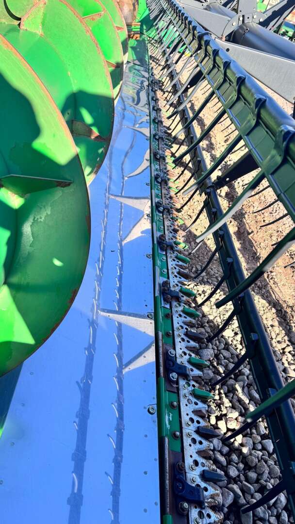 COLHEITADEIRA JONH DEERE JOHN DEERE 9470 STS ANO 2013 de Auto Máquinas Palotina no Paraná