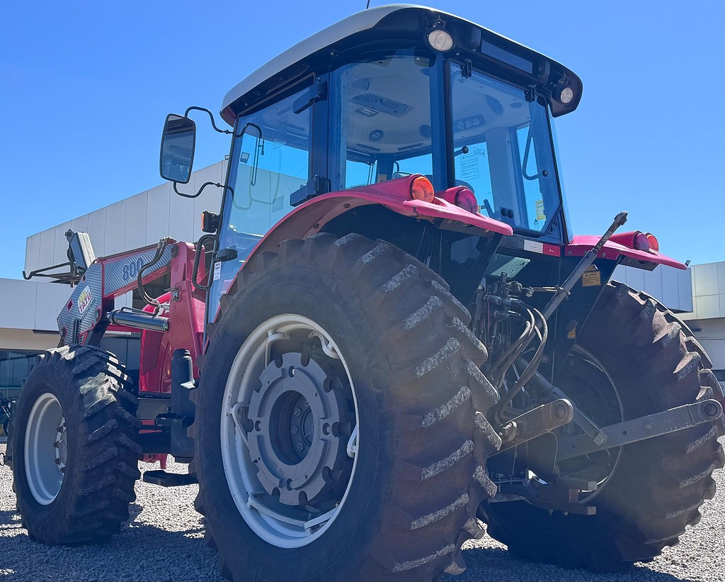 TRATOR MASSEY FERGUSON MF 4292 ANO 2015 de Auto Máquinas Palotina no Paraná