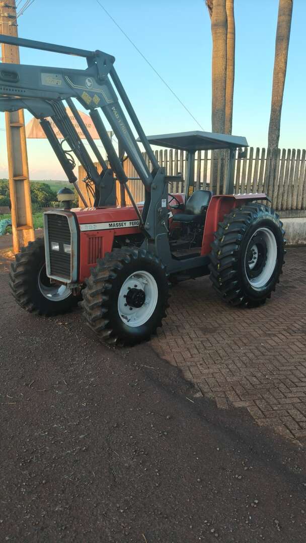 TRATOR MASSEY FERGUSON MF 292 ANO 1998 de Auto Máquinas Palotina no Paraná