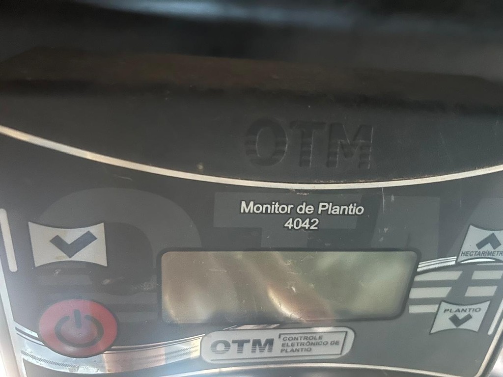 PLANTADEIRA STARA VICTORIA 4050 ANO 2014 de Auto Máquinas Palotina no Paraná