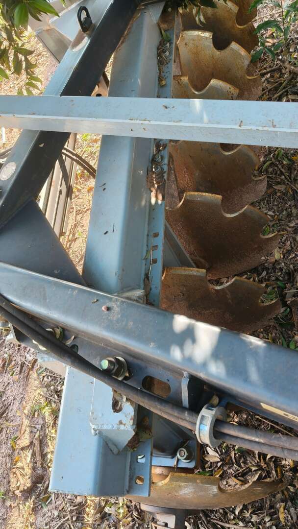 IMPLEMENTOS AGRICOLAS GRADE INTERMEDIÁRIA INTERMEDIÁRIA 18 DISCOS ANO 2021 de Auto Máquinas Palotina no Paraná