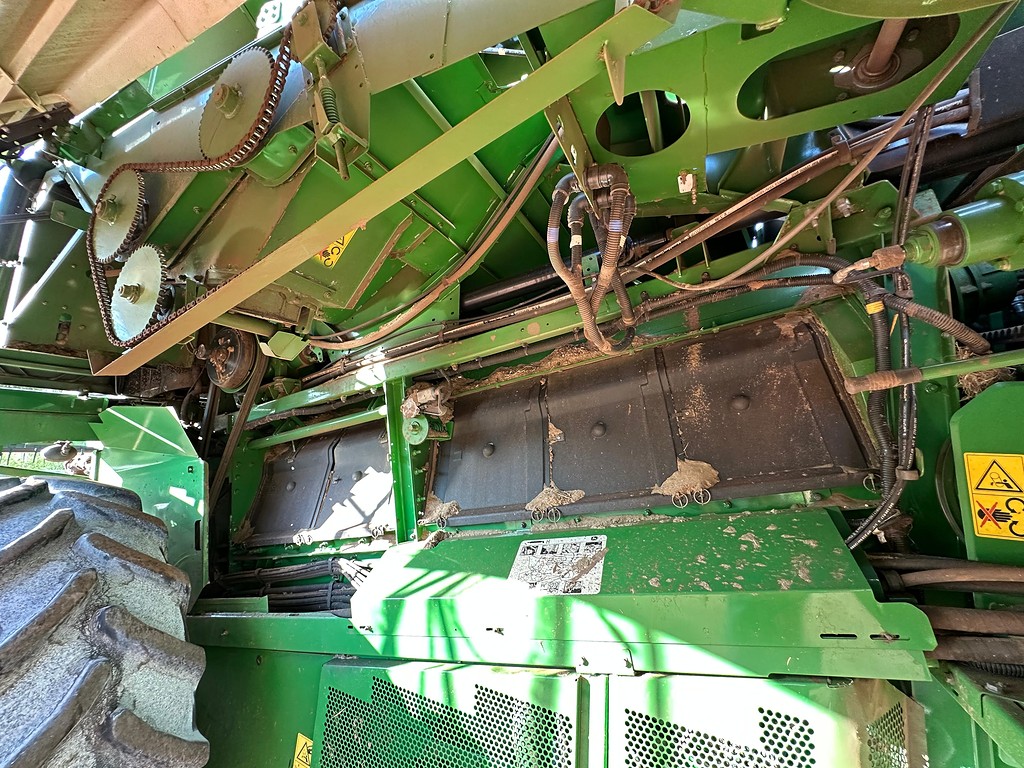 COLHEITADEIRA JONH DEERE JOHN DEERE S550 ANO 2017 de Auto Máquinas Palotina no Paraná