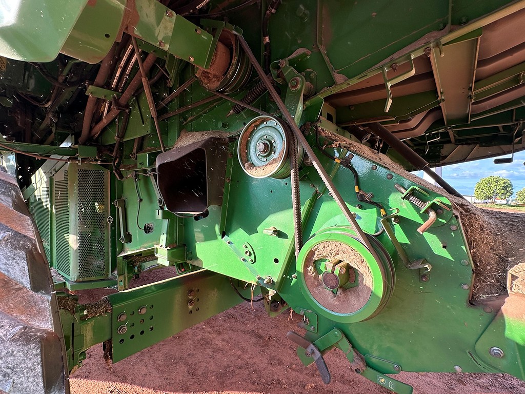 COLHEITADEIRA JONH DEERE JOHN DEERE S550 ANO 2017 de Auto Máquinas Palotina no Paraná