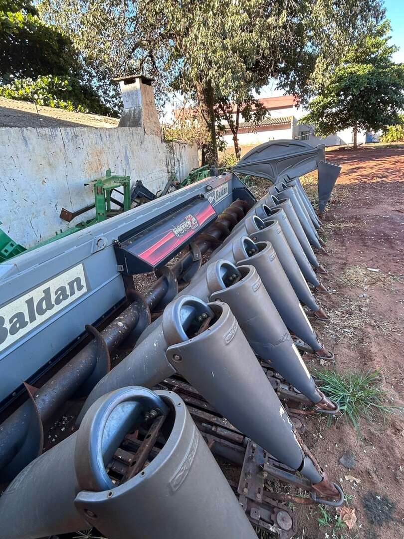 PLATAFORMA COLHEITADEIRA BALDAN POTENZA ANO 2014 de Auto Máquinas Palotina no Paraná