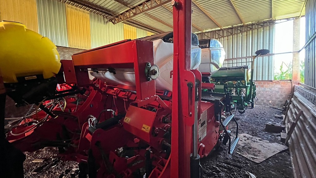 PLANTADEIRA KUHN PDM PG FLEX 1100 ANO 2017 de Auto Máquinas Palotina no Paraná