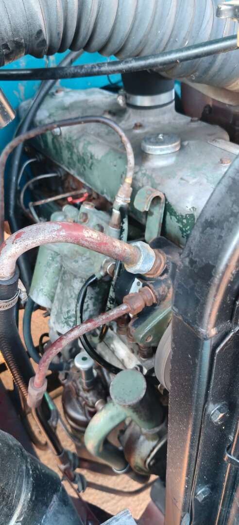 Caminhão MERCEDES BENZ MB 1113 Graneleiro ANO 1970 de Auto Máquinas Palotina no Paraná