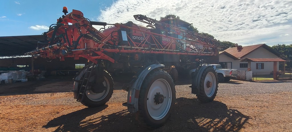 PULVERIZADOR KUHN STRONGER 3000 ANO 2016 de Auto Máquinas Palotina no Paraná